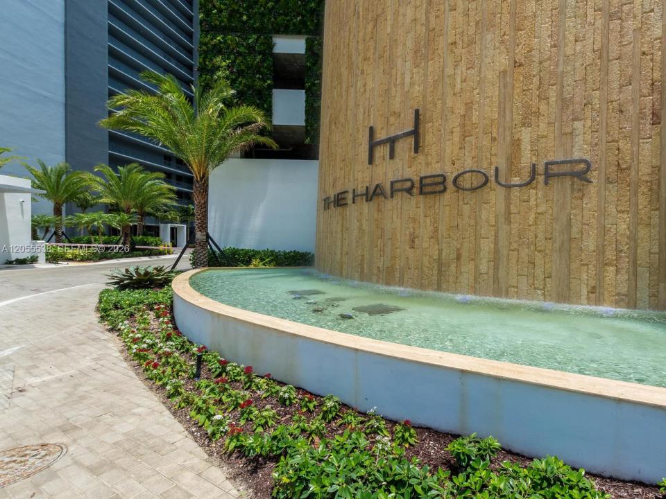 16385 Biscayne Blvd 1103, North Miami Beach, Floride 33160, États-Unis