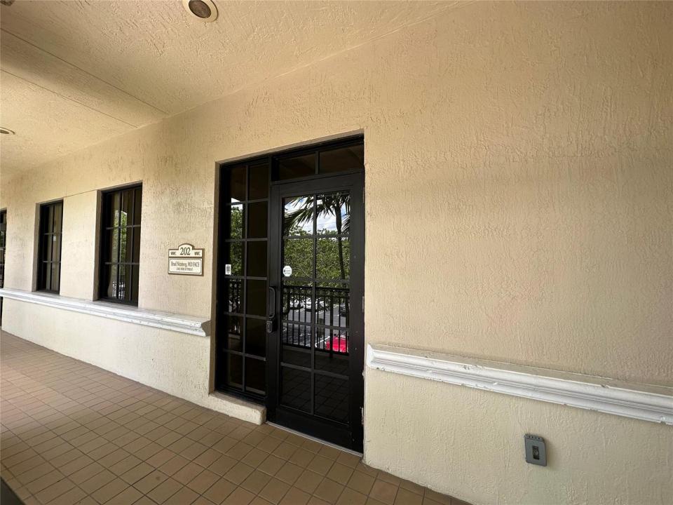 7451 WILES Road 202, Coral Springs, Floride 33067, États-Unis