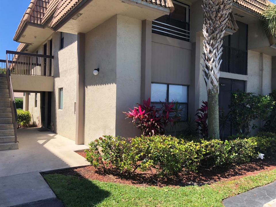 10714 Royal Palm Boulevard 4-2, Coral Springs, Floride 33065, États-Unis
