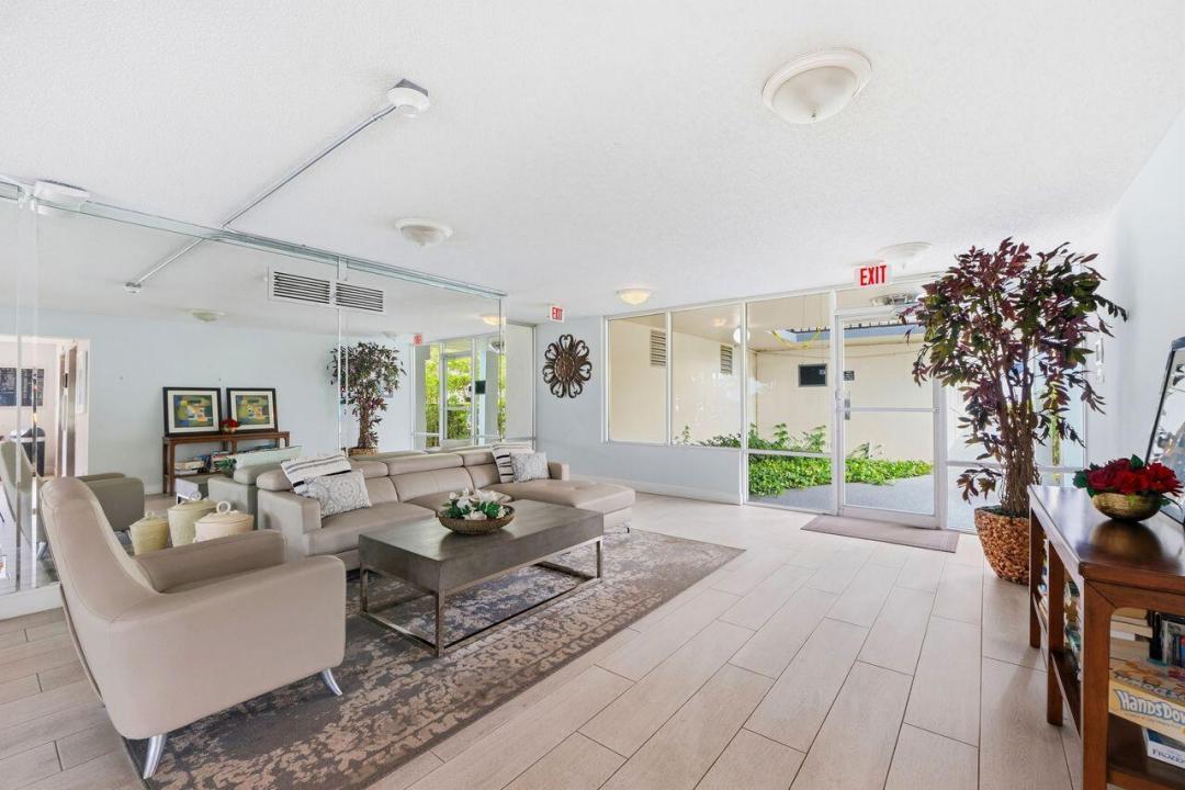 6000 NW 2nd Avenue #437, Boca Raton, Floride 33487, États-Unis