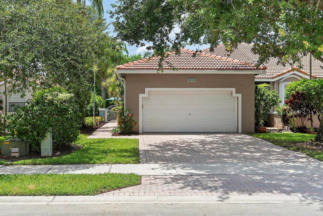 2901 E Aragon Boulevard 1, Sunrise, Florida 33313, USA