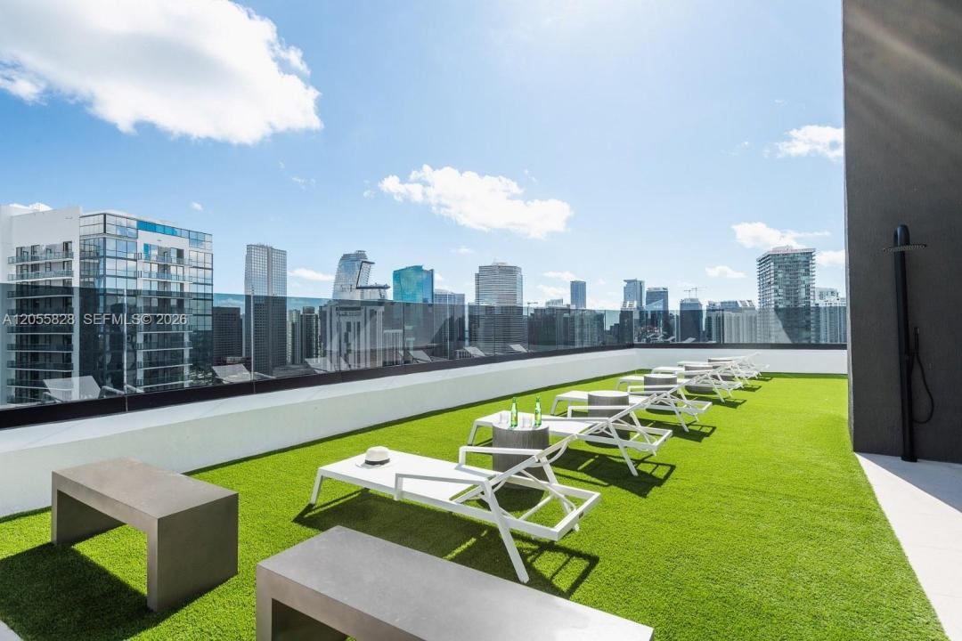 225 N Miami Ave 2310, Miami, Floride 33128, États-Unis