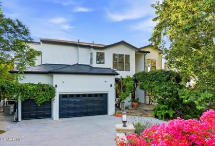 Helga Court, Newbury Park, California 91320