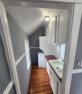 109 Cleveland Street, Woonsocket, Rhode Island 02895, USA