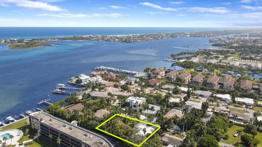 631 Lakeside Harbor, Boynton Beach, Florida 33435