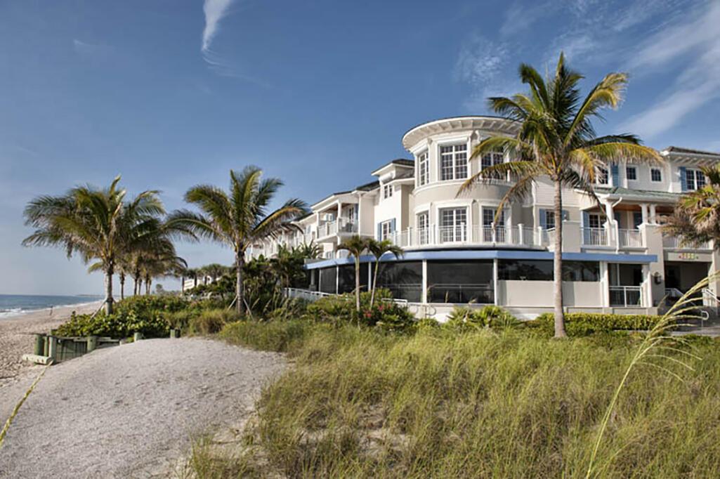 1010 EASTER LILY Lane 204, Vero Beach, Florida 32963