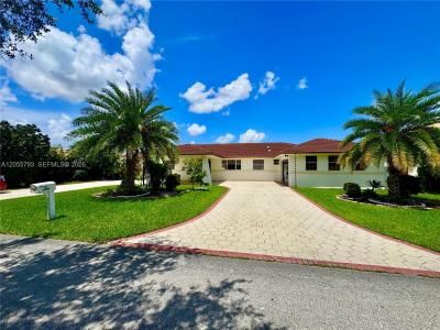 18701 Wentworth Dr, Hialeah, 佛罗里达州 33015, 美国