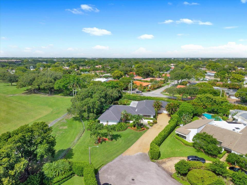 3500 N 45th Avenue, Hollywood, Florida 33021, USA