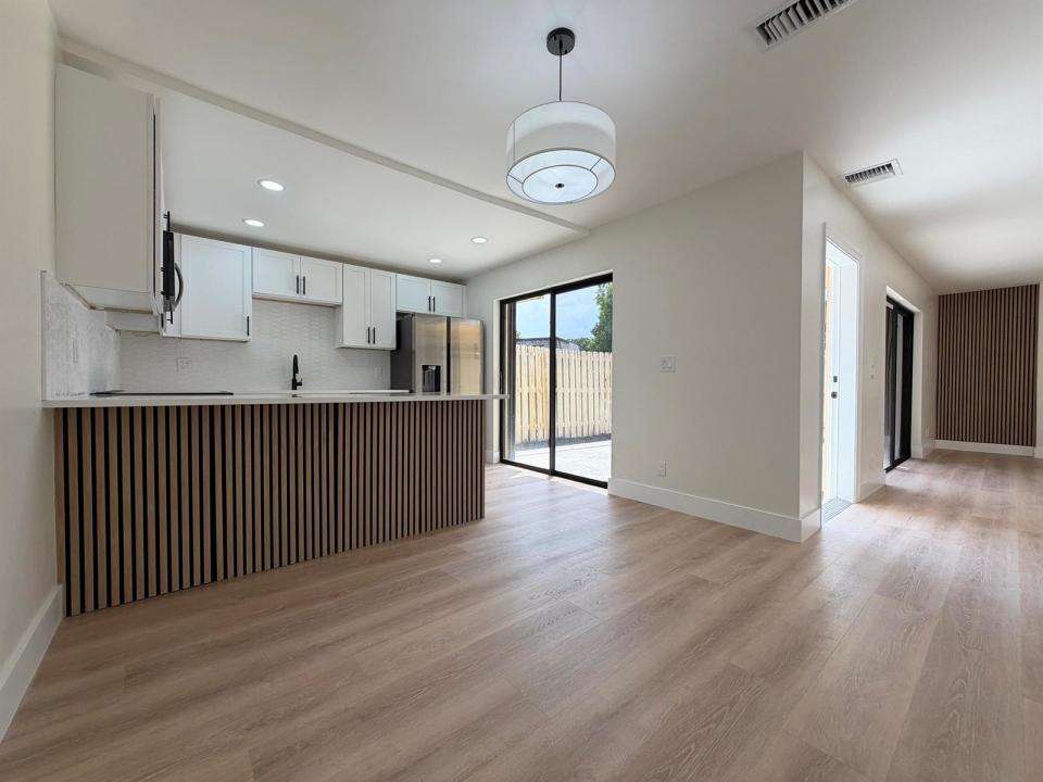 169 Lake Arbor Drive, Palm Springs, Floride 33461, États-Unis