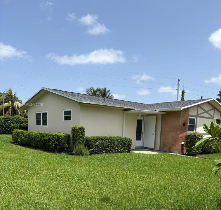 2630 Barkley Dr E H, West Palm Beach, Florida 33415
