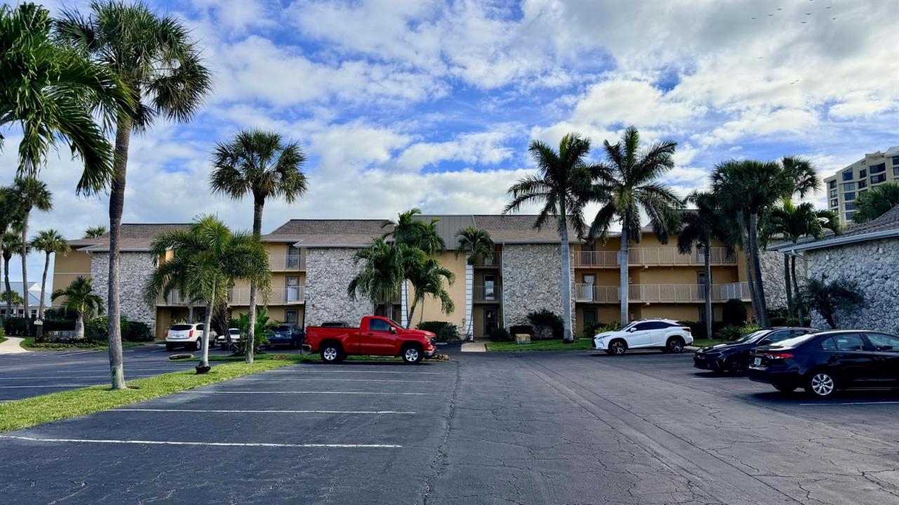 2400 S OCEAN Drive 722, Fort Pierce, Florida 34949, USA