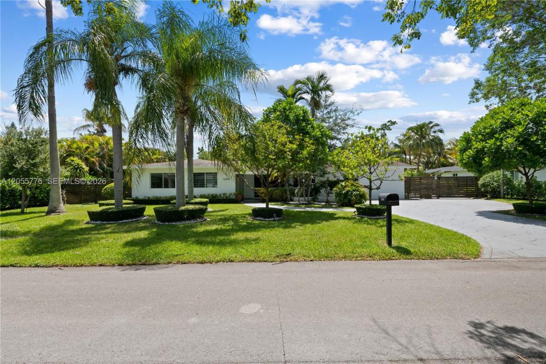 12900 SW 82nd Pl, Pinecrest, פלורידה 33156, ארצות הברית של אמריקה