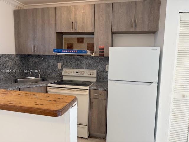 3696 William Ave 2, Miami, Florida 33133, USA