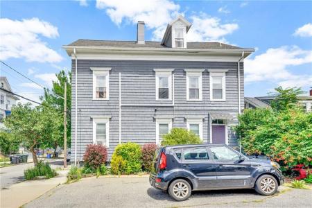 72 Courtland Street 2, Providence, Rhode Island 02909, USA