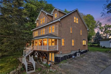 2446 Plainfield Pike, Johnston, Rhode Island 02919, États-Unis