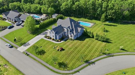5 Kyle's Court, Swansea, Massachusetts 02777, Estados Unidos