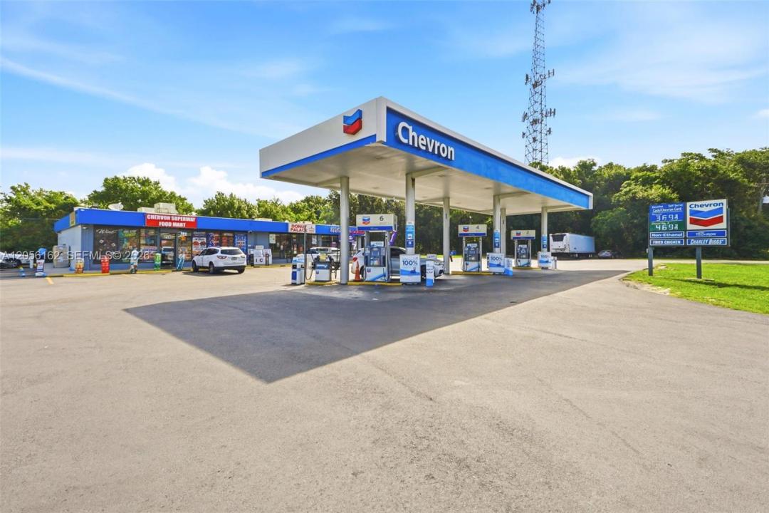 2590 RECKER HWY, Florida 33880, USA