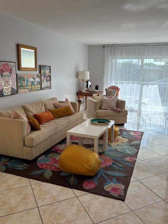 510 Prosperity Farms Road 8b, North Palm Beach, Floride 33408, États-Unis