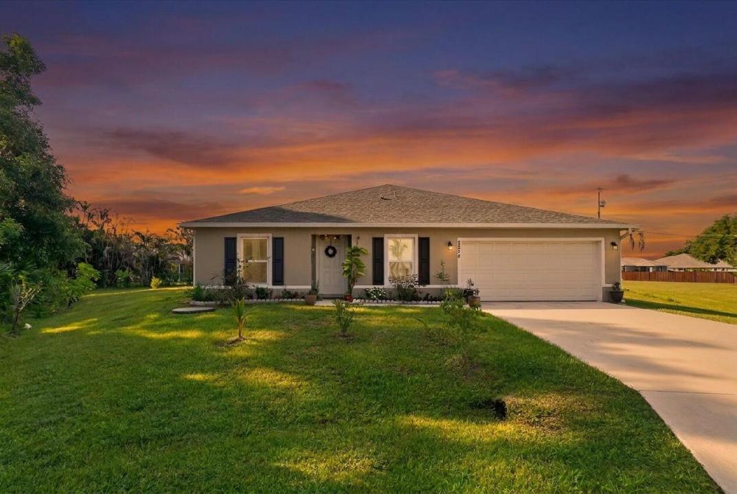 2274 SE POWELL Court, Port St. Lucie, Floride 34952, États-Unis