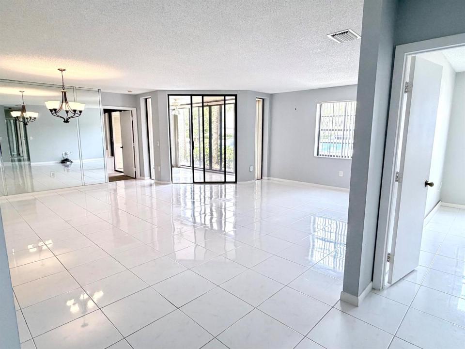 5136 FLORIA Drive G, Boynton Beach, Florida 33437, Stati Uniti