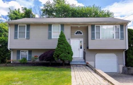 21 Milano Street, Providence, Rhode Island 02904, USA