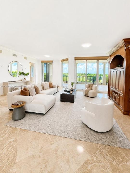 13621 Deering Bay Dr 502, Coral Gables, Floride 33158, États-Unis