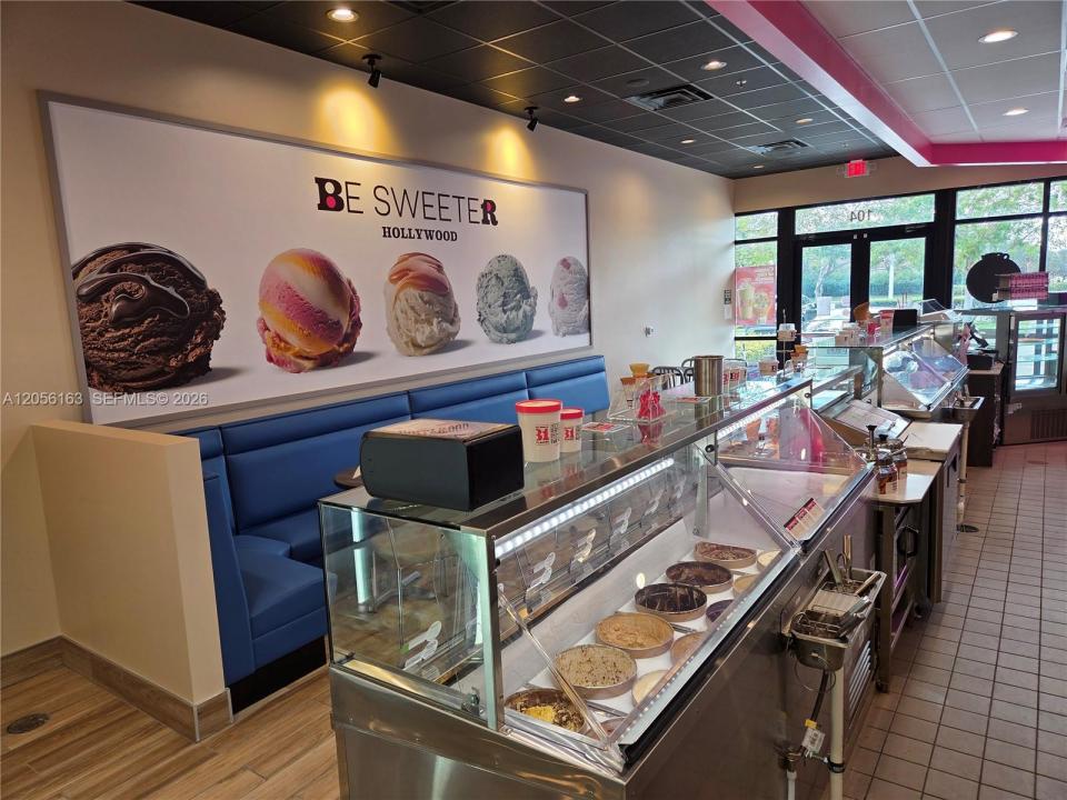 8570 Stirling Rd, Hollywood, Florida 33024, USA