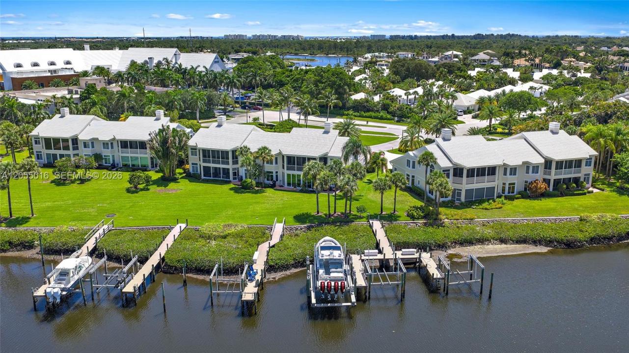 301 Captains Way 301, Jupiter, Florida 33477, USA