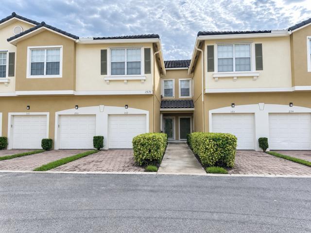 1571 SE HAMPSHIRE Way 102, Stuart, Floride 34994, États-Unis