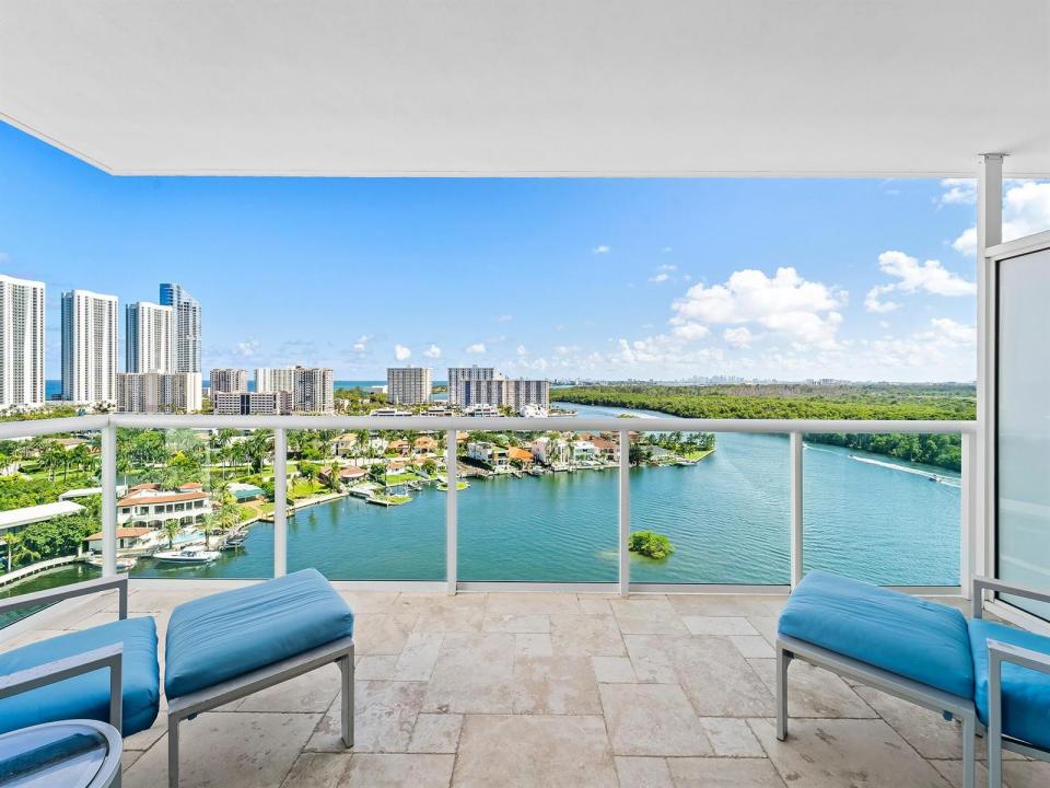 400 SUNNY ISLES Boulevard 1608, Sunny Isles Beach, Florida 33160, USA