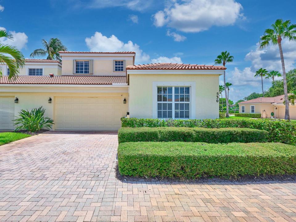 530 COMMONS Drive, Palm Beach Gardens, Florida 33418, Stati Uniti
