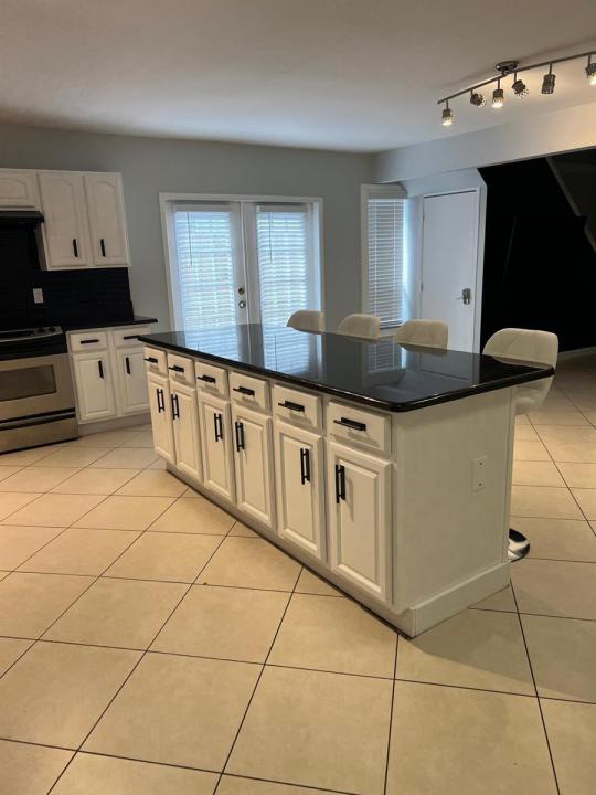 2417 Sundy Avenue, Delray Beach, Floride 33444, États-Unis