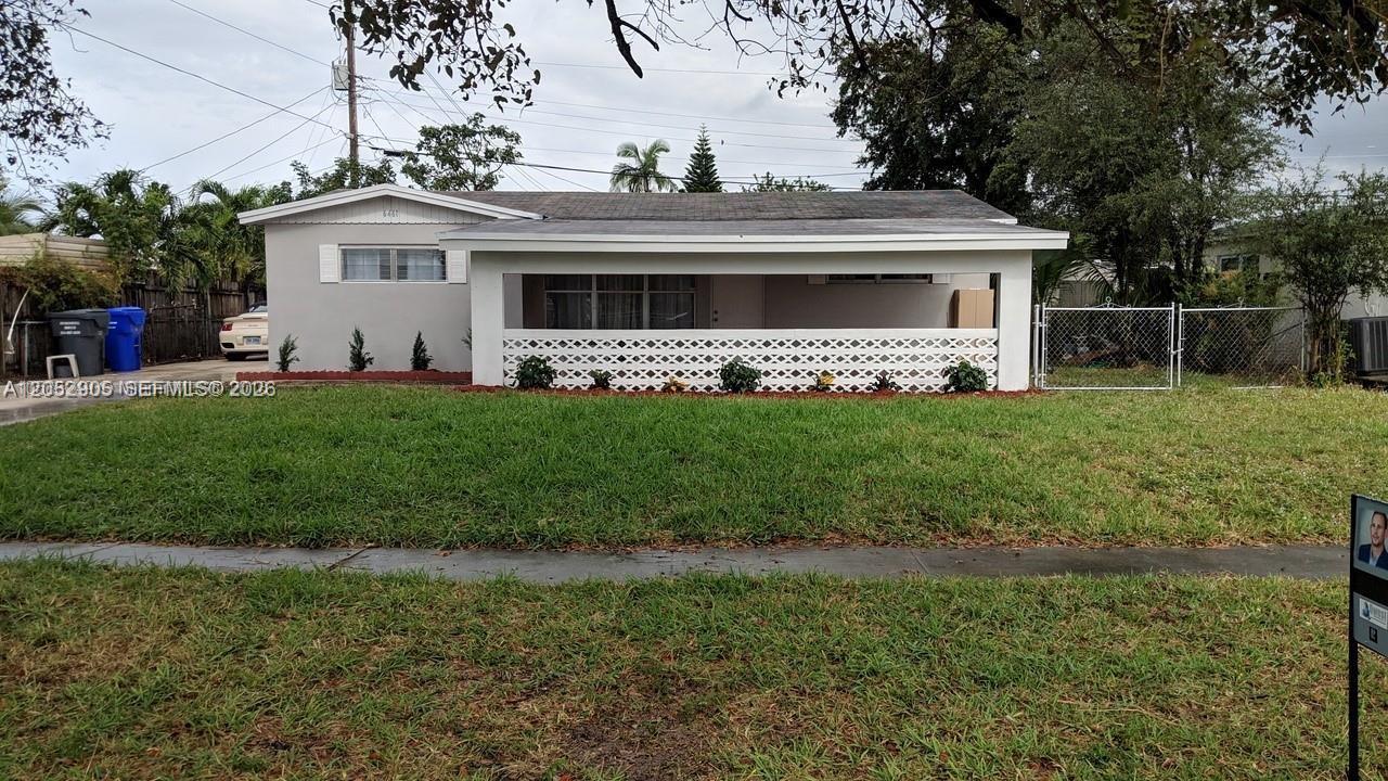 6461 Evans St, Hollywood, Floryda 33024, USA