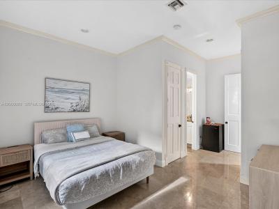 628 N Island, Golden Beach, Florida 33160