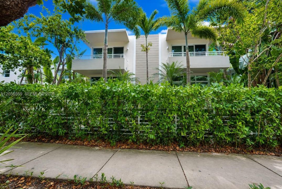 619 Meridian Ave 4, Miami Beach, פלורידה 33139, ארצות הברית של אמריקה