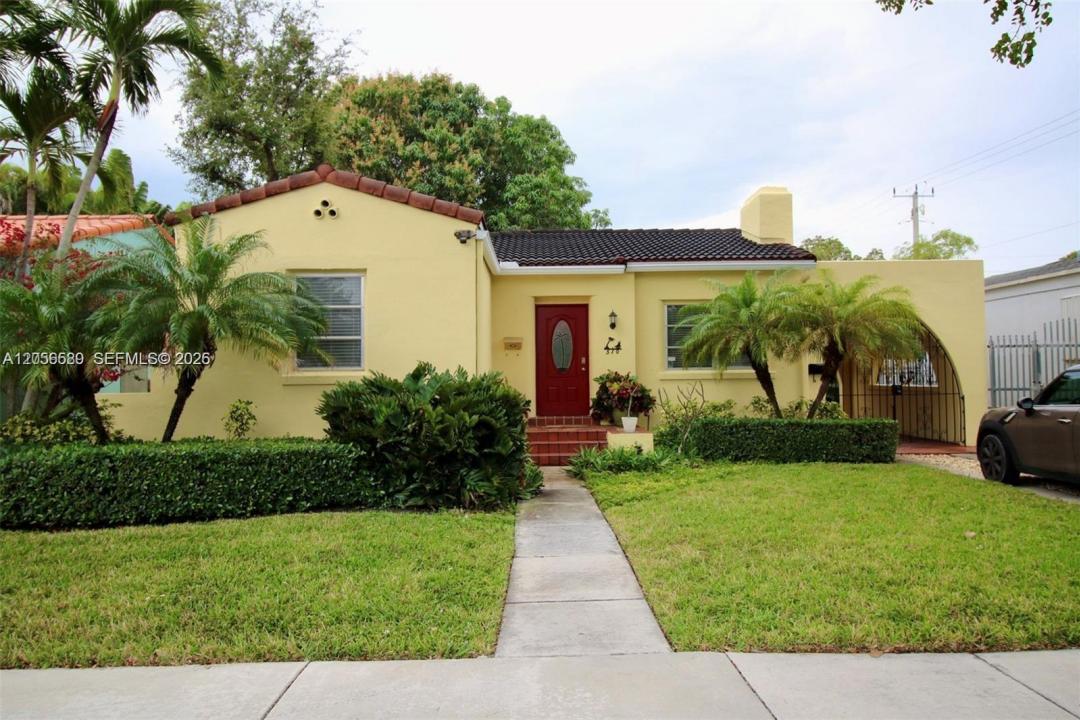 510 NE 72nd St, Miami, Florida 33138, USA