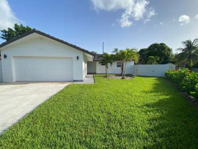 1831 EAST Court, Lake Clarke Shores, Florida 33406, USA