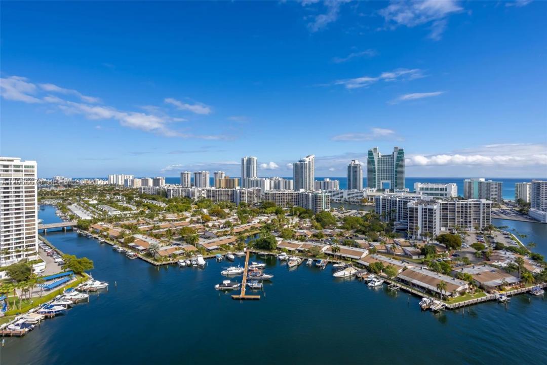 300 Three Islands Blvd PH3A, Hallandale Beach, Florida 33009, Estados Unidos