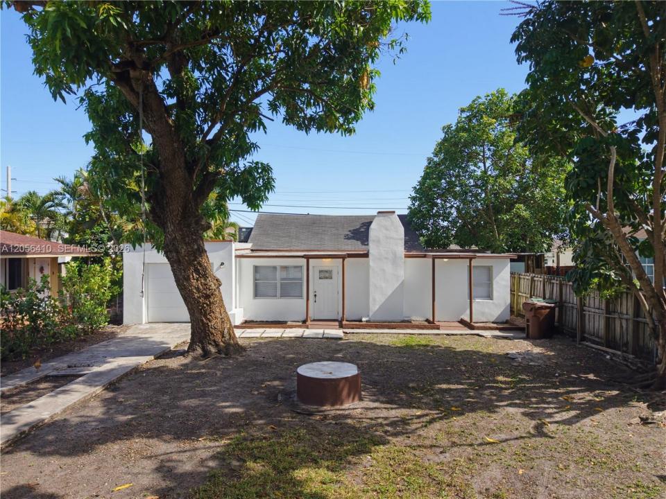 76 W 14 St, Hialeah, Flórida 33010, Estados Unidos