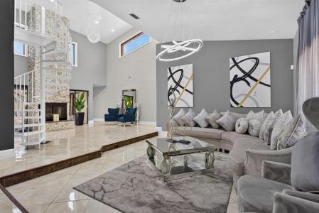 7355 NW 83RD Avenue, Tamarac, Florida 33321