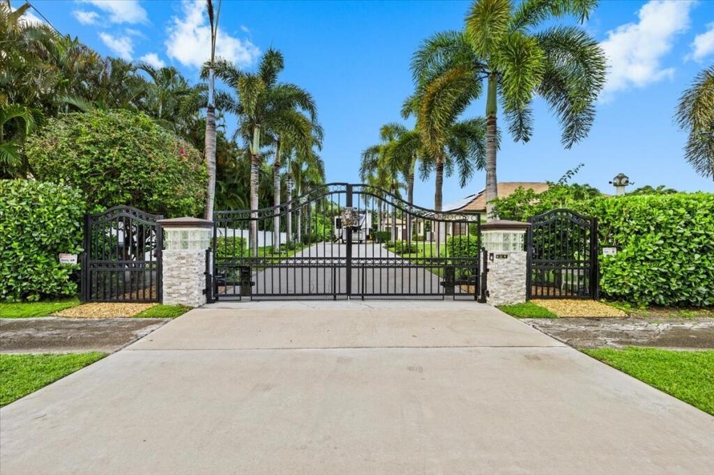 17433 Hamlin Boulevard, Loxahatchee, Florida 33470, USA