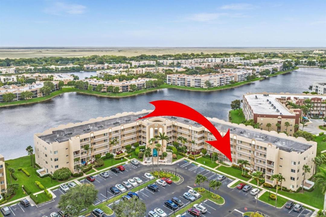 7647 SOUTHAMPTON Terrace 115, Tamarac, Floride 33321, États-Unis
