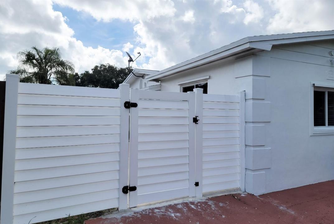 2021 NW 85TH Avenue, Pembroke Pines, Florida 33024, Stati Uniti