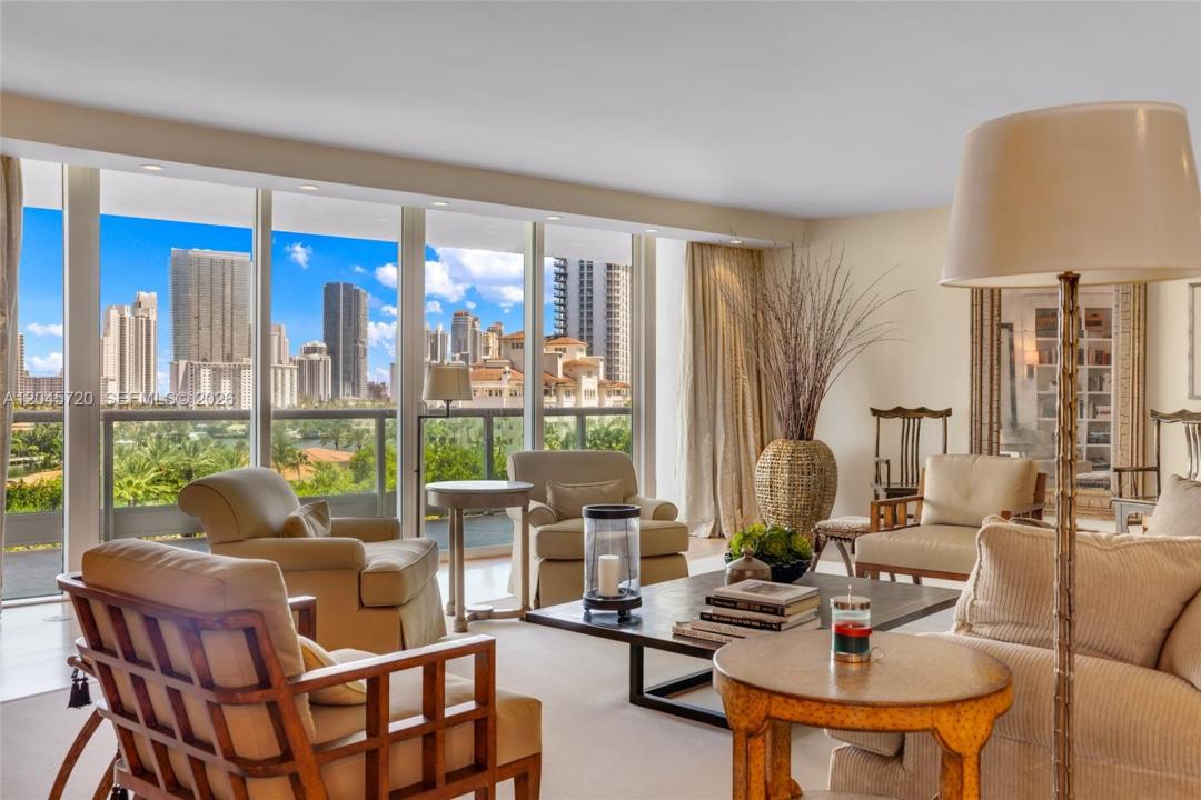 20155 NE 38th Ct 904, Aventura, Floride 33180, États-Unis