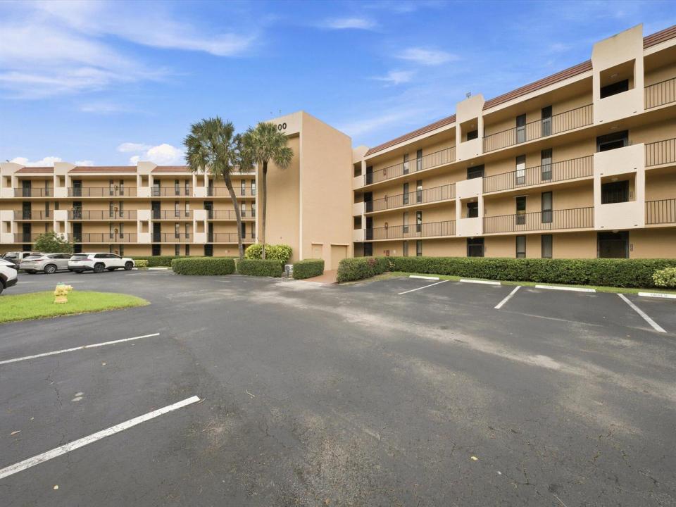 6539 CORAL LAKE Drive 403, Margate, Flórida 33063, Estados Unidos
