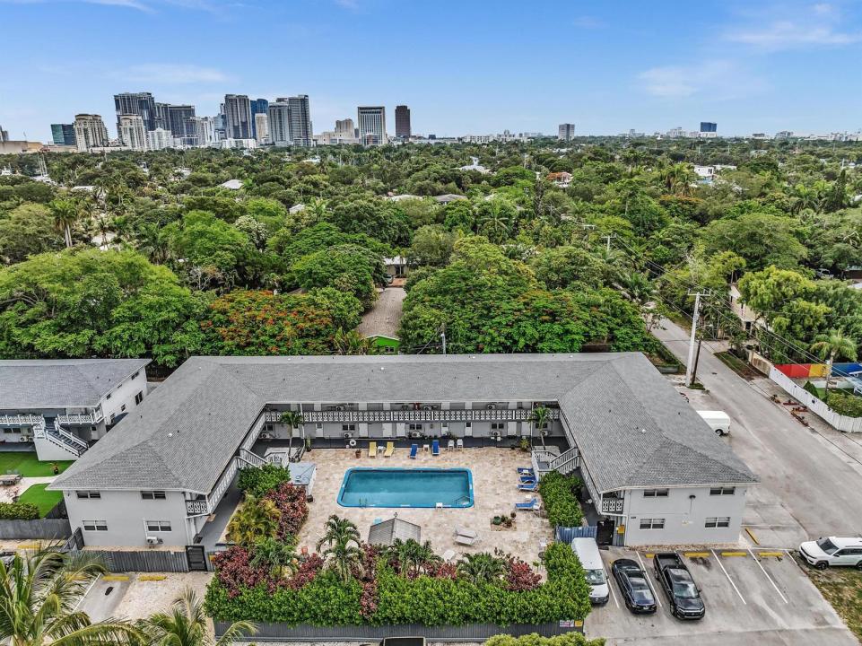 626 SW 14TH Avenue 212, Fort Lauderdale, Florida 33312, USA