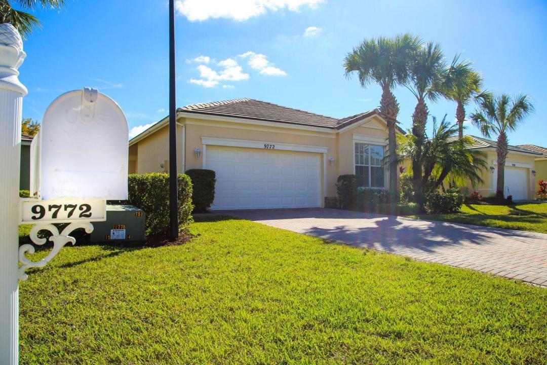 9772 SW GLENBROOK Drive, Port St. Lucie, Floride 34987, États-Unis