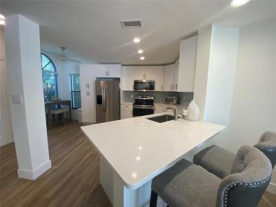 2286 ANCHORAGE Lane A, Naples, Floride 34104, États-Unis