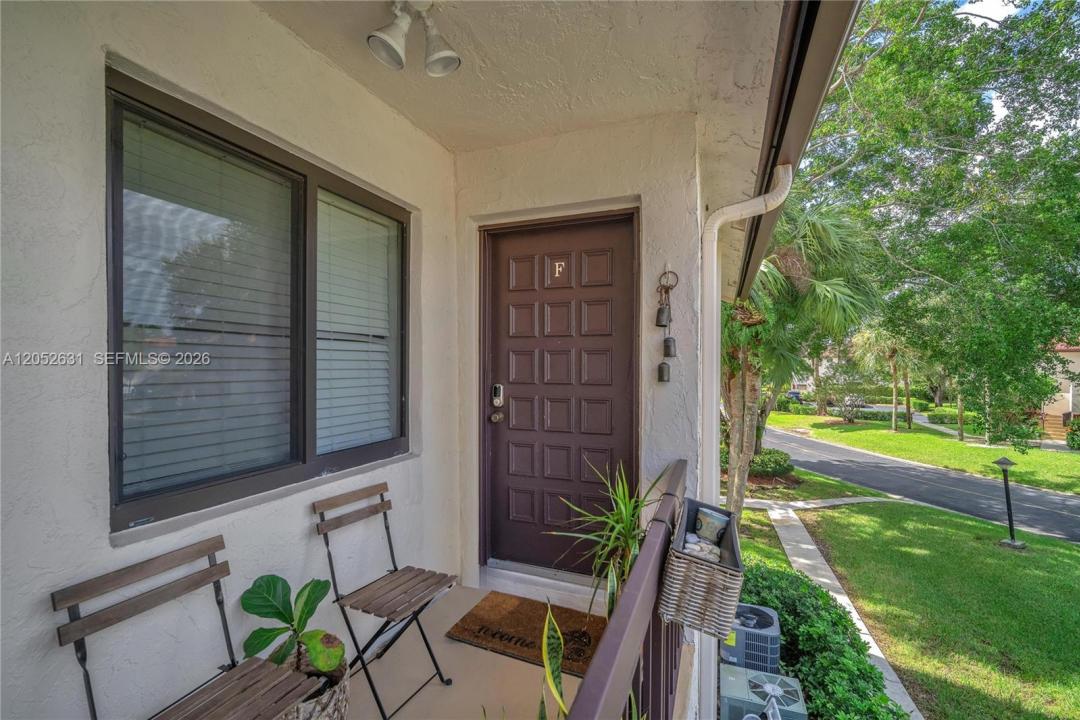 7956 Eastlake Dr F, Boca Raton, Florida 33433, Stati Uniti