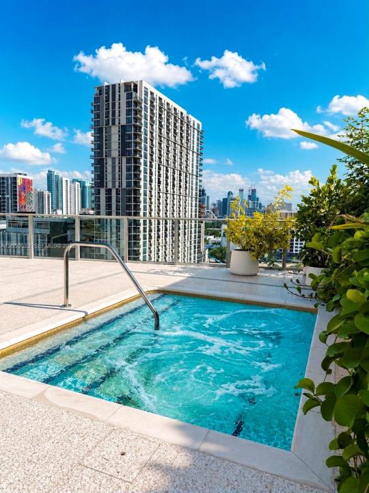 90 NE 32nd St 1020, Miami, Florida 33137, Stati Uniti